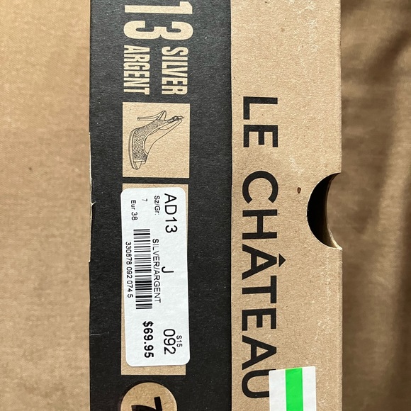 High Heels Le Château. Size 7 - Picture 3 of 6
